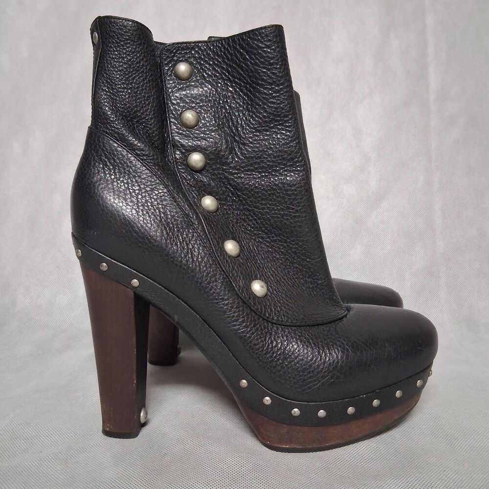 UGG Cosima Women’s US 10 Black Sheep Leather Studded Ankle Bootie Slip-On